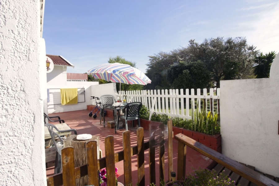 2 Bedroom Property for Sale in Aston Bay Eastern Cape